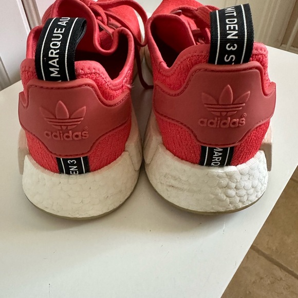 Adidas boost sneaker - Picture 2 of 5